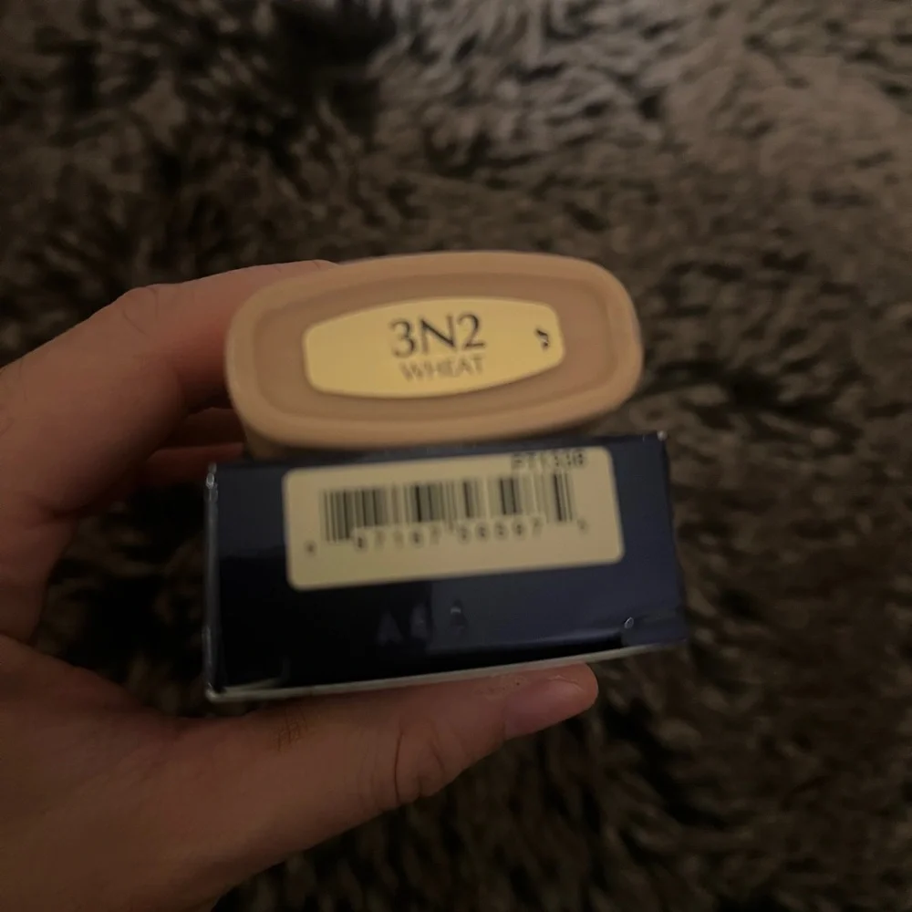 ESTEE LAUDER ~ DOUBLE WEAR SHEER LONG-WEAR MAKEUP ~ 3N2 Wheat